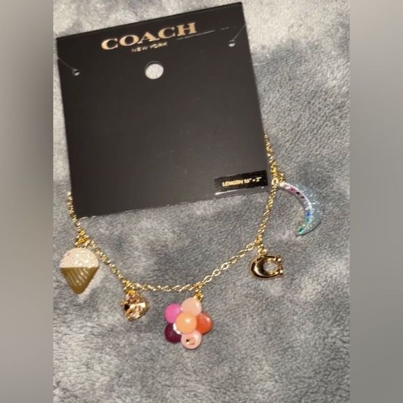 NEW COACH CHARM NECKLACE - Picture 3 of 7